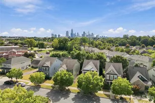 1251 Badger Ct, Charlotte, NC 28206 - Photo 3