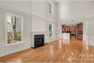 2103 Sablewood Drive, Charlotte, NC 28205 - Photo 7