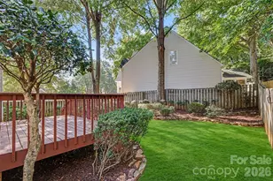 2103 Sablewood Dr, Charlotte, NC 28205 - Photo 27
