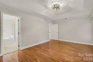 2103 Sablewood Dr, Charlotte, NC 28205 - Photo 13