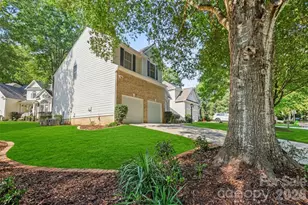2103 Sablewood Dr, Charlotte, NC 28205 - Photo 29