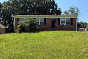 3025 Matthews Dr, Gastonia, NC 28052 - Photo 1