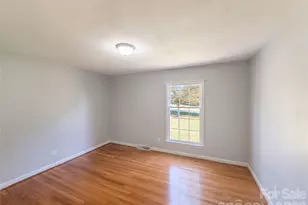 3309 Gardner Park Dr, Gastonia, NC 28054 - Photo 13
