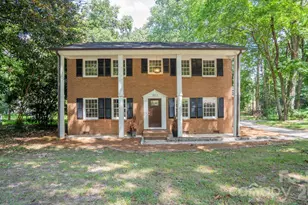 7823 Elwood Dr, Charlotte, NC 28227 - Photo 1