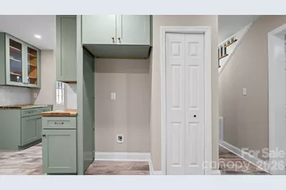 7823 Elwood Drive, Charlotte, NC 28227 - Photo 13