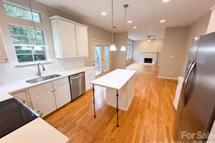 6306 Oxwynn Ln, Charlotte, NC 28270 - Photo 7