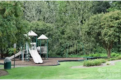 127 Golden Valley Drive, Mooresville, NC 28115 - Photo 17