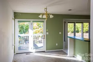 79 Pine Cone Dr, Asheville, NC 28805 - Photo 9