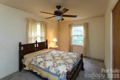 8 Governors Court, Asheville, NC 28805 - Photo 13