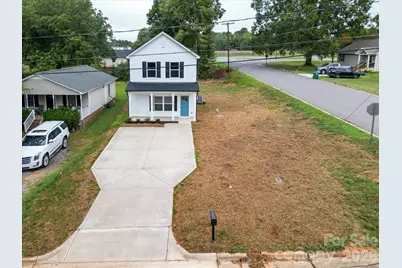 902 W Alabama Avenue, Bessemer City, NC 28016 - Photo 21