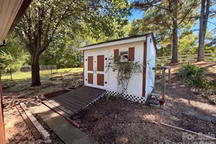 10526 Glory Meadow Ct, Charlotte, NC 28278 - Photo 19