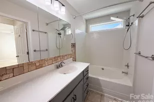 10526 Glory Meadow Ct, Charlotte, NC 28278 - Photo 15