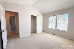 10526 Glory Meadow Ct, Charlotte, NC 28278 - Photo 11
