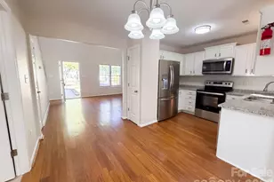 10526 Glory Meadow Ct, Charlotte, NC 28278 - Photo 7