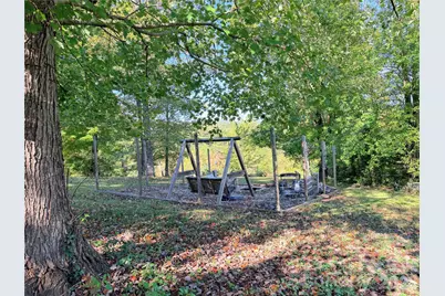 9893 Nc 226 S None, Nebo, NC 28761 - Photo 33