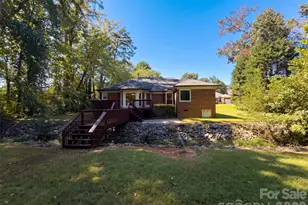 1104 Thoroughbred Pl NW, Concord, NC 28027 - Photo 5