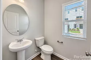 6528 Harlech St, Charlotte, NC 28269 - Photo 11
