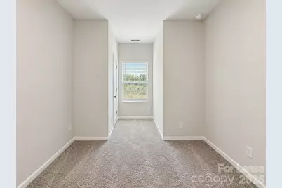 6528 Harlech Street, Charlotte, NC 28269 - Photo 13