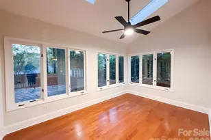 2315 Heathershire Ln, Matthews, NC 28105 - Photo 11