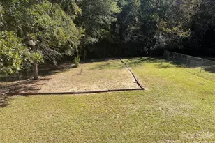 104 E Clairborne St, Blacksburg, SC 29702 - Photo 19