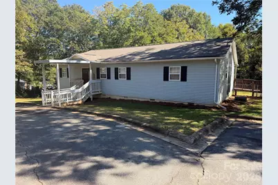 104 E Clairborne Street, Blacksburg, SC 29702 - Photo 1