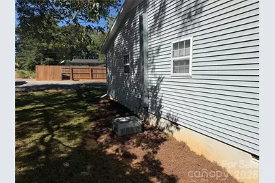 104 E Clairborne Street, Blacksburg, SC 29702 - Photo 21