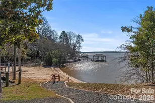 114 Inlet Point Dr, Tega Cay, SC 29708 - Photo 37
