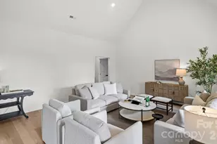 3800 Erskine Woods Dr, Bessemer City, NC 28016 - Photo 21