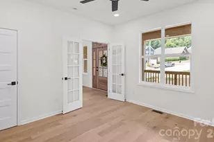 3800 Erskine Woods Dr, Bessemer City, NC 28016 - Photo 9