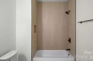 3800 Erskine Woods Dr, Bessemer City, NC 28016 - Photo 39