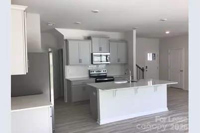 1343 37th Avenue Lane NE, Hickory, NC 28601 - Photo 3