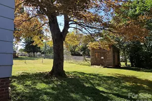 1323 Second St, Gastonia, NC 28054 - Photo 3