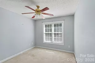 1233 Waterford Rd, Lincolnton, NC 28092 - Photo 11