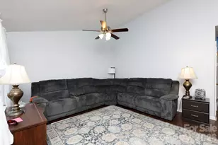 229 Chicago Ln, York, SC 29745 - Photo 5