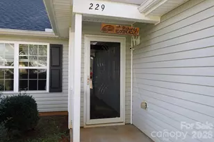 229 Chicago Ln, York, SC 29745 - Photo 3