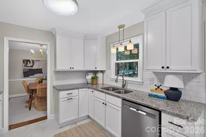 3918 Rhodes Avenue, Charlotte, NC 28210 - Photo 17