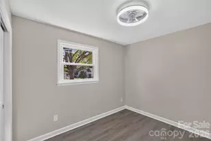 3918 Rhodes Ave, Charlotte, NC 28210 - Photo 25