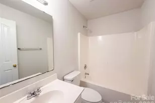 10705 Azure Valley Pl, Charlotte, NC 28269 - Photo 11