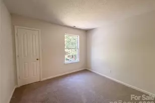 10705 Azure Valley Pl, Charlotte, NC 28269 - Photo 5