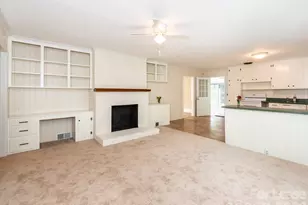 1301 N Sharon Amity Rd, Charlotte, NC 28211 - Photo 11