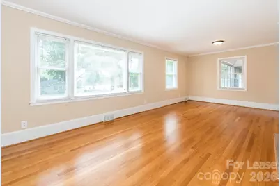 1301 N Sharon Amity Road, Charlotte, NC 28211 - Photo 5