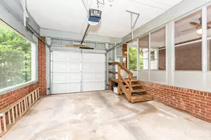 1301 N Sharon Amity Rd, Charlotte, NC 28211 - Photo 19