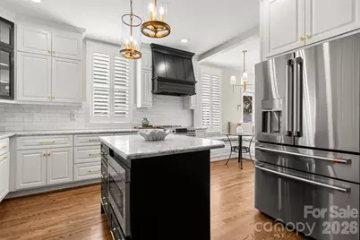 133 W Glendale Avenue, Mount Holly, NC 28120 - Photo 9