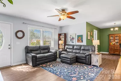 23 E Silverleaf Drive, Hendersonville, NC 28739 - Photo 5