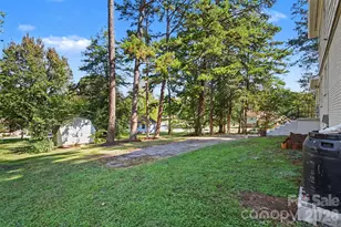 833 Archdale Dr, Charlotte, NC 28217 - Photo 31