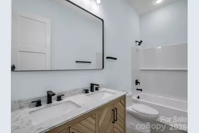 170 N Mitchell Street, Rutherfordton, NC 28139 - Photo 23