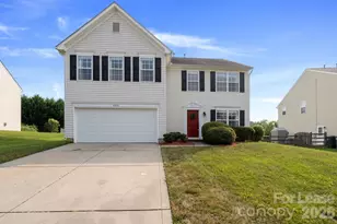 4321 Owls Perch Dr, Charlotte, NC 28278 - Photo 1