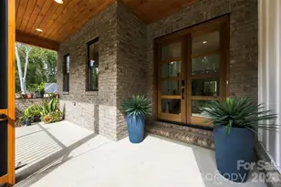 8223 Max Meadows Dr, Charlotte, NC 28227 - Photo 5