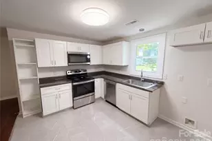 232 River St, Mount Holly, NC 28120 - Photo 3
