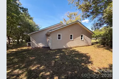 232 River Street, Mount Holly, NC 28120 - Photo 5